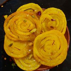 A picture of Jalebi.