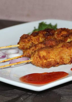 A picture of Spicy chicken boti sticks.