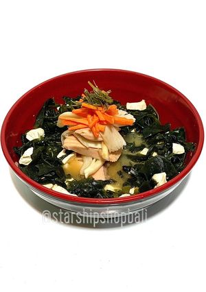 Foto resep Miso Poached Salmon Soup Gordon Ramsay