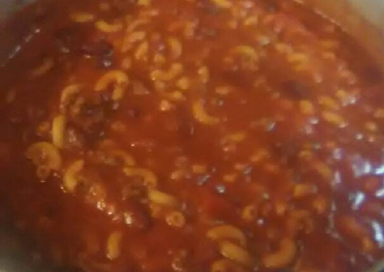 Tasty And Delicious of Chili Mac