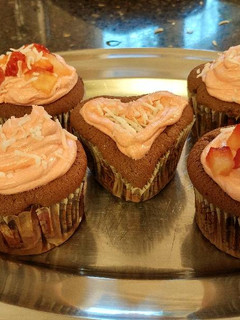 A picture of Chocolate Cupcakes w/ Vanilla Buttercream Frosting.