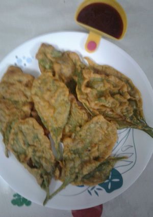 A picture of Spinach pakoda.