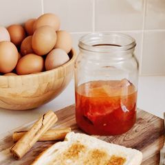 A picture of Tangerine marmalade.