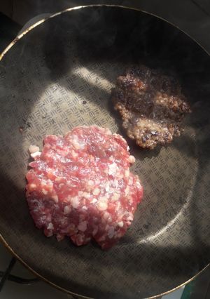 Una foto de Hamburguesa casera SIN HUEVO