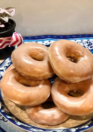 क्रिस्पी डोनट(Crispy Donut recipe in hindi) रेसिपी मुख्य फोटो