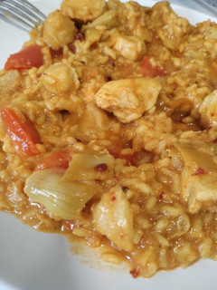 Una foto de Arroz y pollo