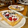 Custard Mix berries puff pastry