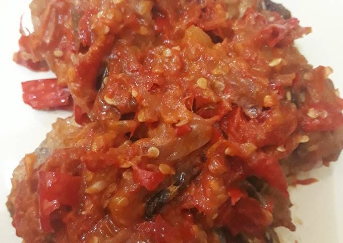 Ayam Geprek Sambal Terasi