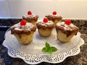 Una foto de muffins rellenos