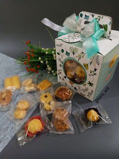 Foto resep Crunchy Oatmeal Cookies (Dalam Hampers Assorted Cookies)