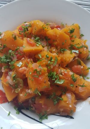 Una foto de Salteado de calabaza con verduritas