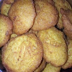 A picture of Akara.