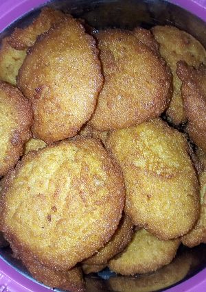 A picture of Akara.