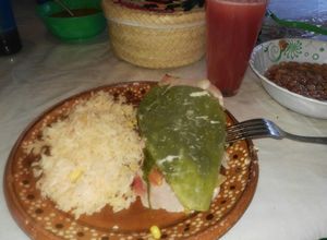 Una foto de Nopales rellenos en papel aluminio