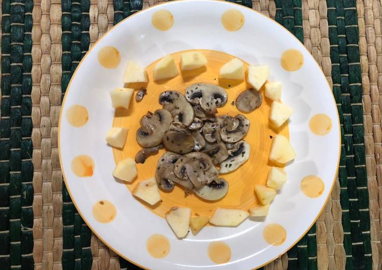 Recetta di Veloce Antipasto con Funghi e mele
