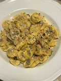 Tortellini panna e speck