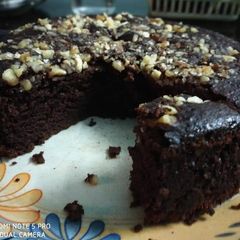 Chocolate banana walnut cake A picture of Chocolate banana walnut cake.