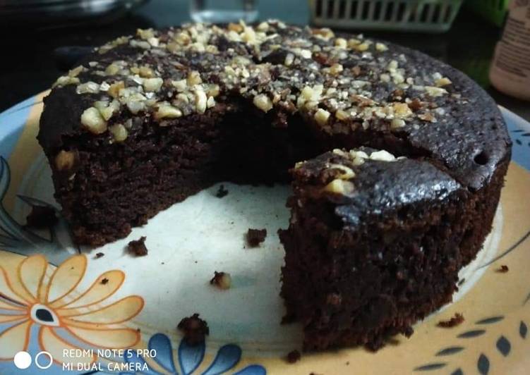Chocolate banana walnut cake