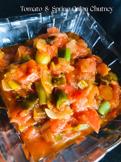 A picture of Tomato and Spring Onion Chutney.