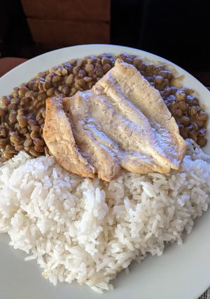 Una foto de Lentejitas con Pollito a la Plancha