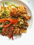 ปูนิ่มผัดผงกะหรี่