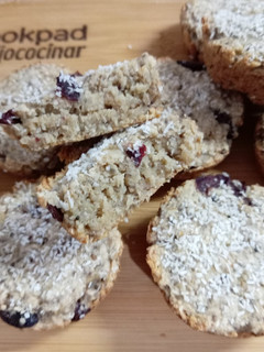 Una foto de Muffins de avena y frutos rojos