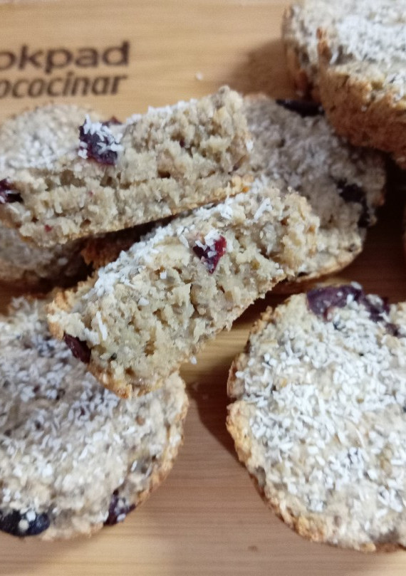 Una foto de Muffins de avena y frutos rojos