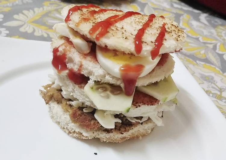 Recipe of Speedy Tuna salad Sandvich