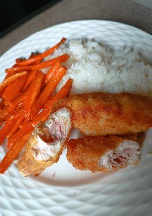 Rántott csirkemell tekercs recept fotója