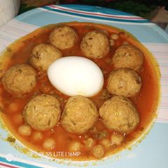 A picture of لاہوری کوفتہ چنے.