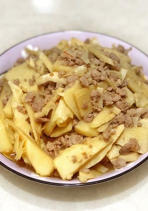 綠竹筍炒肉末 的食譜成品照片