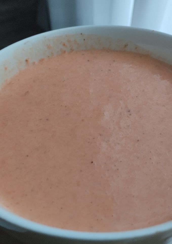 Una foto de Salsa de pimiento🧄🫑🫕 tatemado.