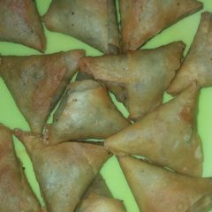 A picture of Beef samosa #festivedishcontestmombasa #Arabiccontest.
