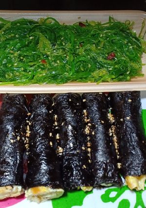 Hình của món Trứng phô mai sấy cuộn rong biển keto.