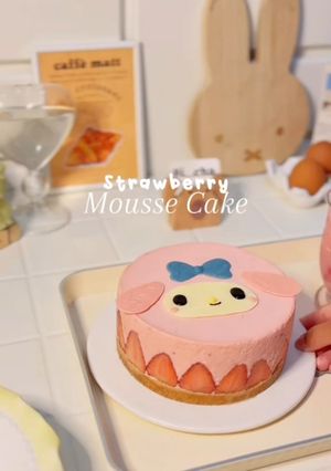 Foto resep Strawberry Mousse Cake 🍰🍓