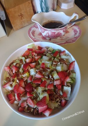 A picture of Strawberry pecan salad with balsamic vinaigrette.