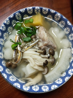 蔭鳳梨排骨苦瓜湯 的食譜成品照片