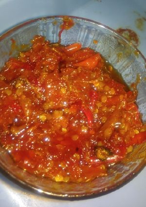 Foto resep Sambel tomat terasi nyuss😘