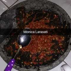A picture of Sambal terasi.