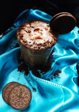 ओरियो चोकोलेट मिल्कशेक(Oreo chocolate milk shake recipe in hindi) रेसिपी मुख्य फोटो