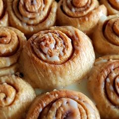 A picture of Coffee Cinnabons.