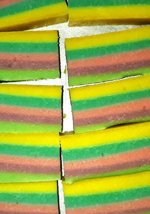 Foto resep Bolu kukus Rainbow putih telur