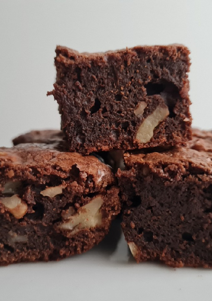 Una foto de Brownie con nueces