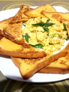 Foto resep Toast Bread & Scramble Egg (untuk sarapan)