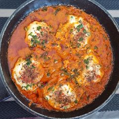 A picture of Egg Lababdar.