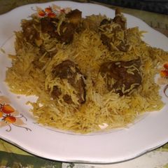 A picture of Mughlai mutton biryani.