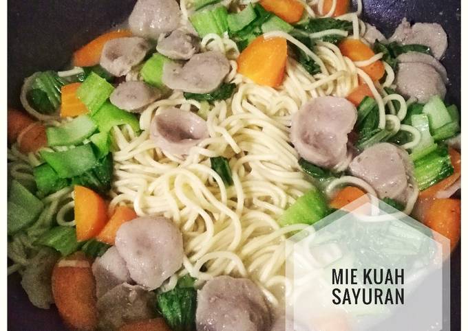 Resep Mie Kuah Sayuran Oleh Schoene Lia Cookpad