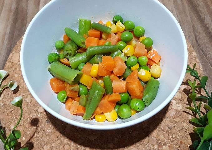 Cara Gampang Menyiapkan SAYURAN BEKU / Frozen Mixed Vegetables yang Lezat Sekali