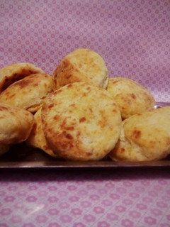 Una foto de Scones de queso