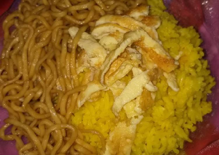 Nasi Kuning Sederhana (ricecooker)